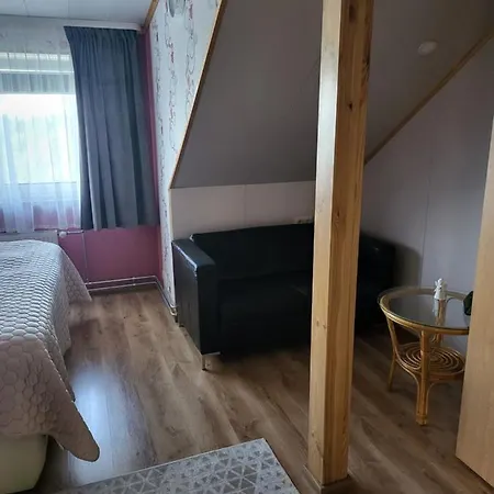 Ostanak kod kuće Karikakra *
